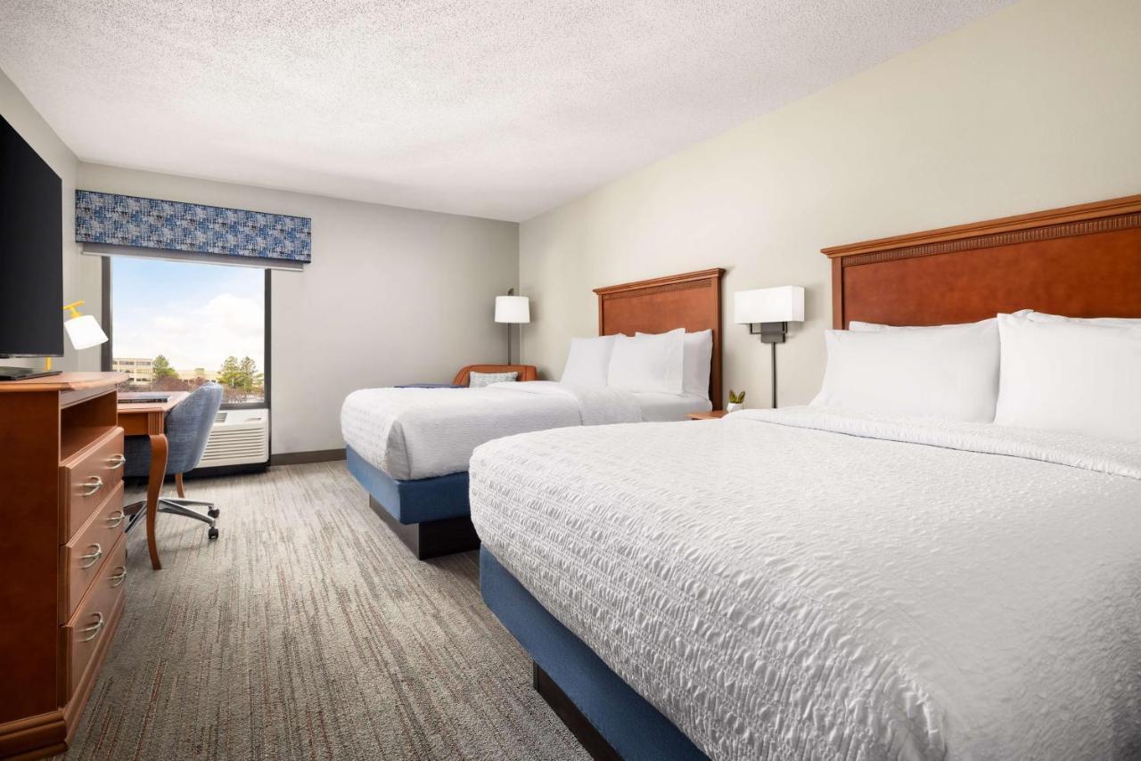 Hampton Inn Memphis-Walnut Grove/Baptist East Exterior foto